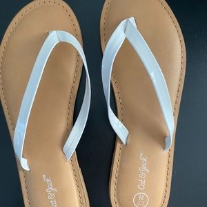 Flip Flop Sandals w/ White Strap